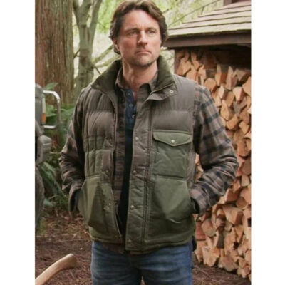 Virgin River Martin Henderson Green Vest front